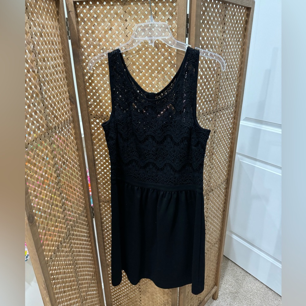 Lilly Pulitzer black lace Rhea dress